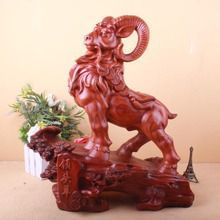 鎮(zhèn)宅招財添祥瑞——新款仿木樹脂麒麟擺件D258，開啟義烏工藝品新風尚